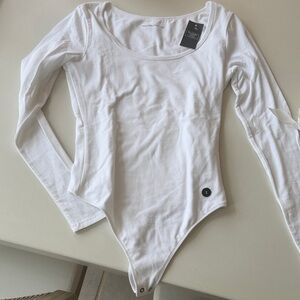 NWT - Abercrombie long sleeve body suit size small